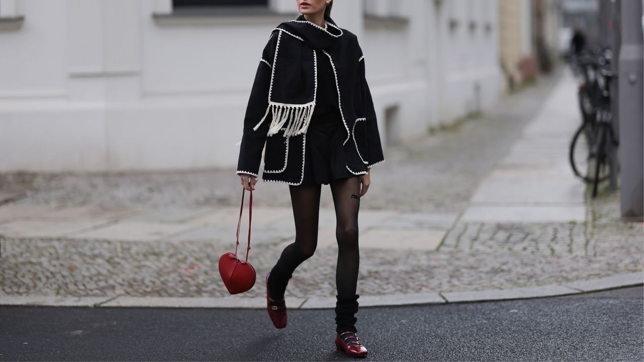 woman wearing valentine&#039;s day outfit - alaia bag and alohas shoes from the article 1784262576