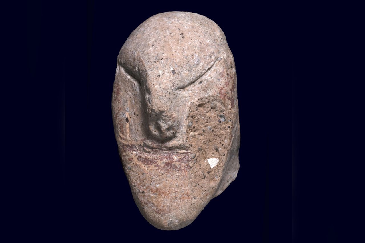 This is a huge city &ndash; a megalopolis in relation to the Early Bronze Age, where thousands of inhabitants, who made their living from agriculture, lived and traded with different regions and even with different cultures and kingdoms in the area.