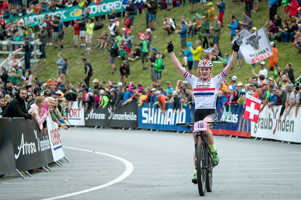 Annie Last (OMX Pro Team) wins, first XC win for a female UK rider in 20 years