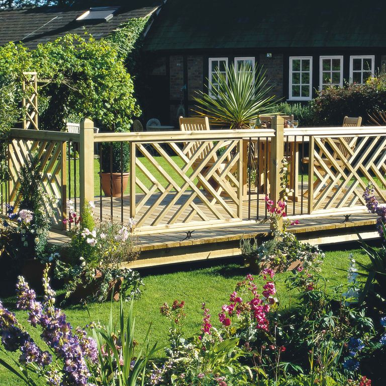 Deck railing ideas to give your decking a stylish edge | Ideal Home