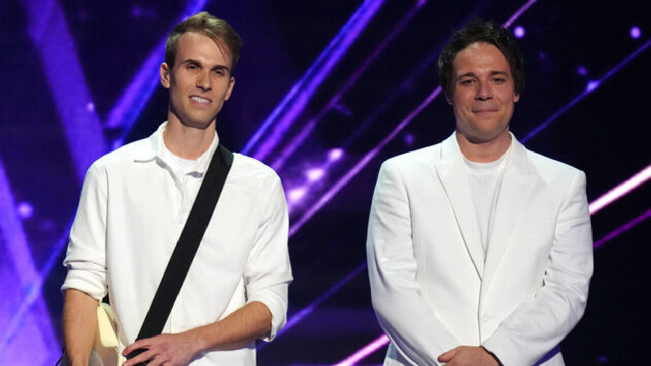 Why America S Got Talent S Brown Brothers Couldn T Do Their First Song Choice For Their Latest Performance Cinemablend