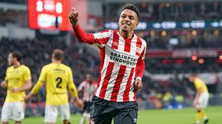 Donyell Malen Meet The Psv Eindhoven Goal Machine Who Arsenal Already Want Back Fourfourtwo