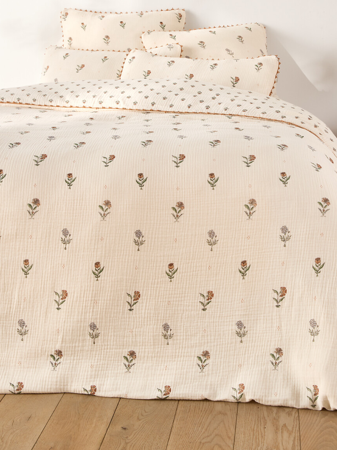Floral bedding