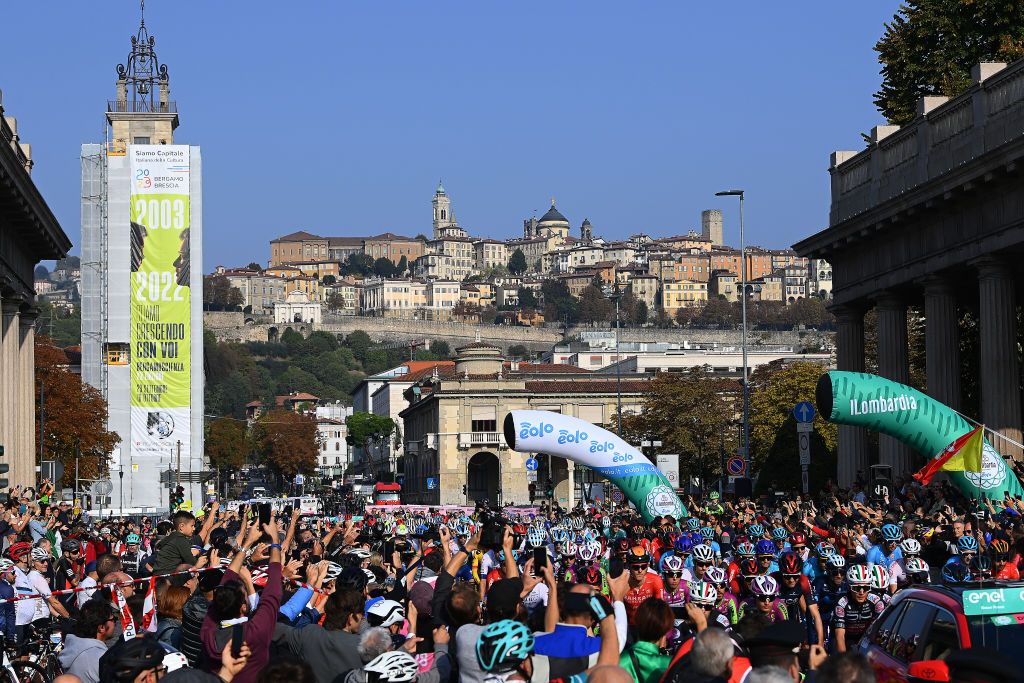 BERGAMO ITALY OCTOBER 08 A general view of the Peloton passing through Bergamo City at start during the 116th Il Lombardia 2022 a 253km one day race from Bergamo to Como iLombardia on October 08 2022 in Bergamo Italy Photo by Tim de WaeleGetty Images