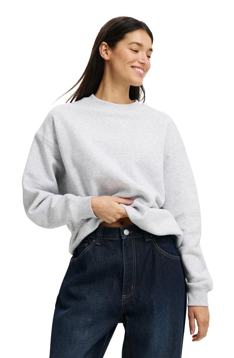 Women's Oversized Fleece Sweatshirt