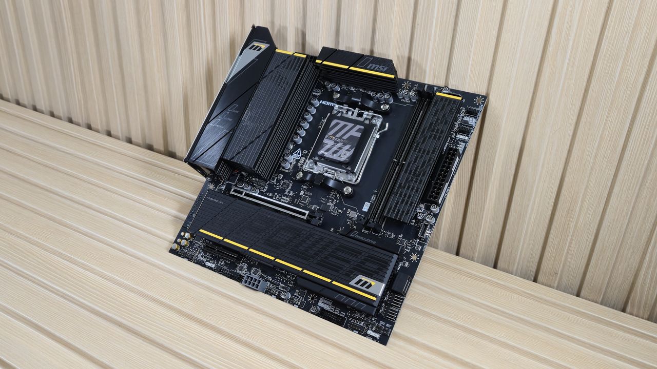 MSI B850 MPower - pictures