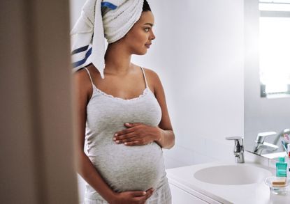 Body changes in pregnancy: 7 surprising things that happen to your body  during pregnancy