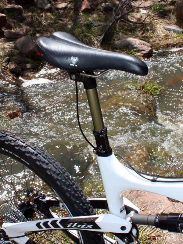 The Mojo HD's impressive capabilities going both up and down make a good case for a height-adjustable seatpost