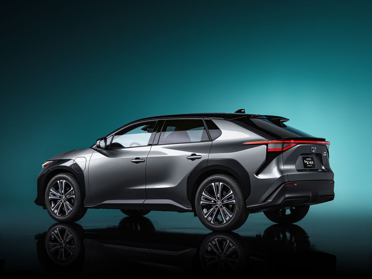 Toyota bZ4X Concept