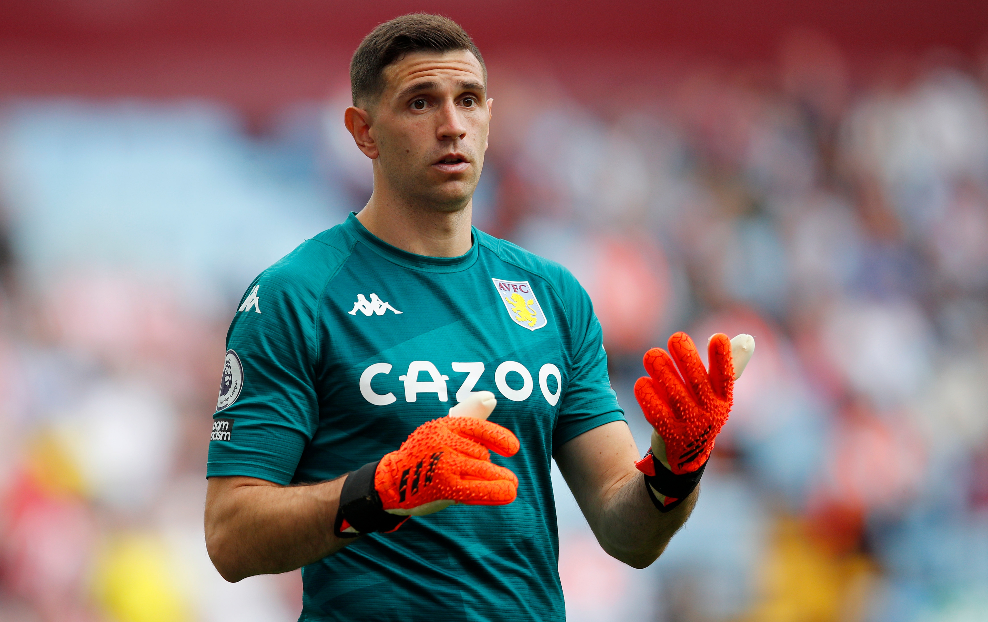 Tottenham lead Emi Martinez transfer race with ex-Arsenal keeper likely to  leave Aston Villa