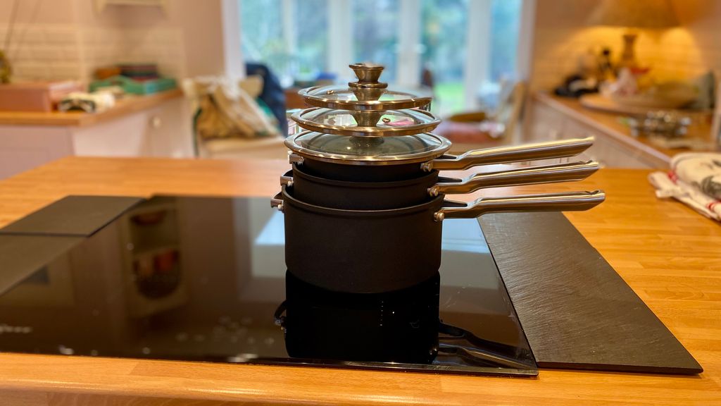 Ninja ZEROSTICK Stackable 3Piece Saucepan Set C53000UK review top