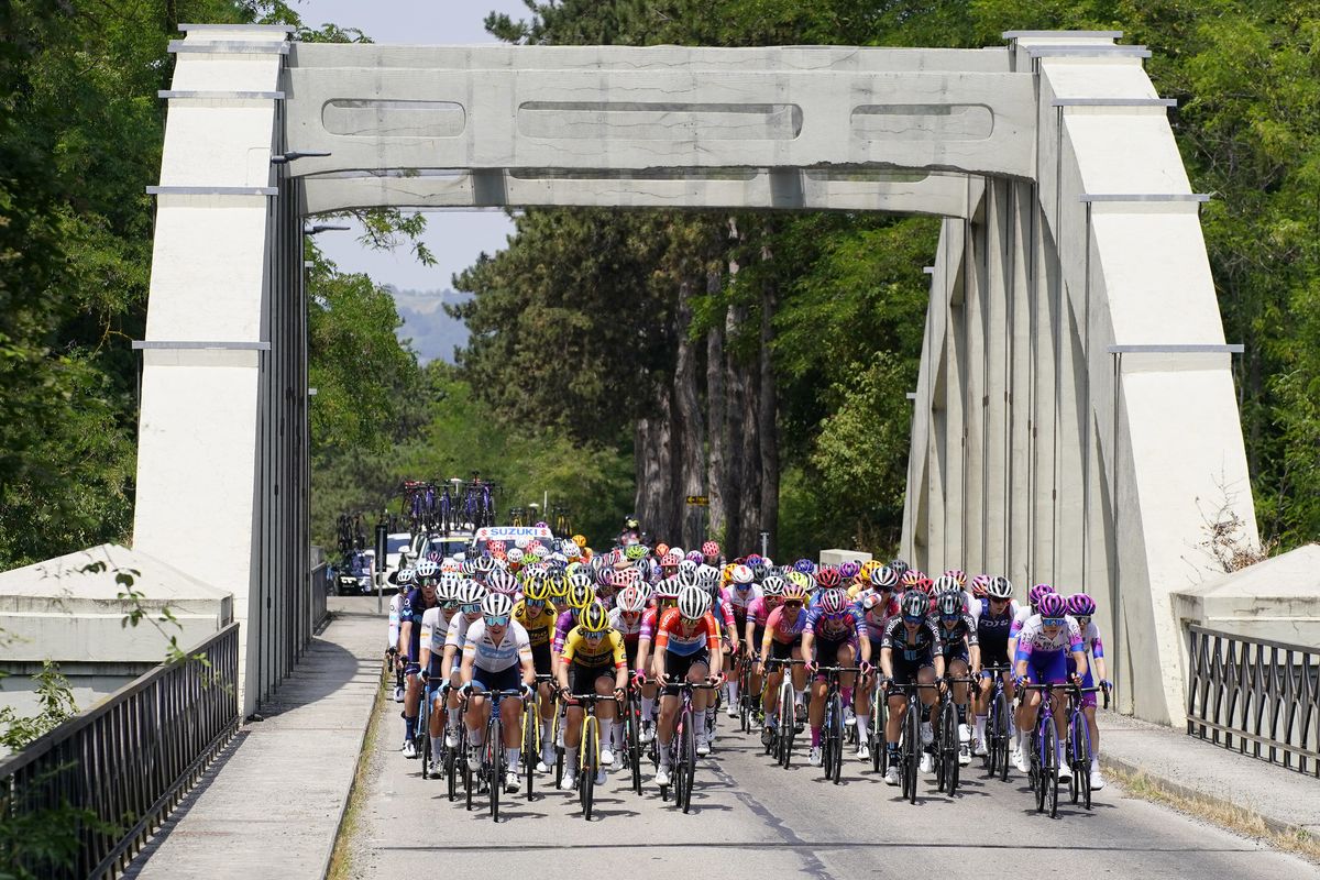 Giro d'Italia Donne 2022 - 33rd Edition - 4th stage Cesena - Cesena 120,9 km 04/07/2022 - Peloton Scenery - photo Massimo Fulgenzi/PMG Sport/SprintCyclingAgency&Acirc;&copy;2022