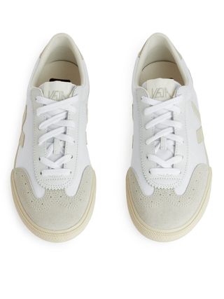 Veja Volley Trainers - White - Arket Gb