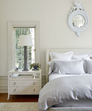 relaxing bedroom with neutral color scheme