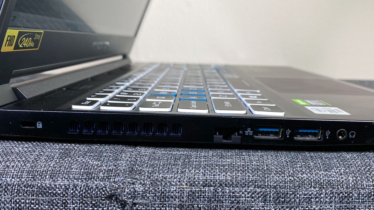 Acer Predator Triton 300