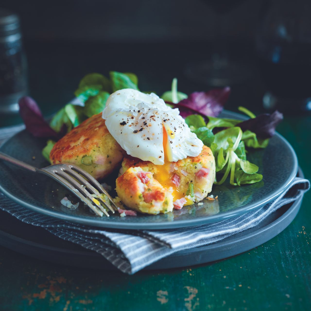 Ham and Potato Cakes-christmas left overs-woman and home