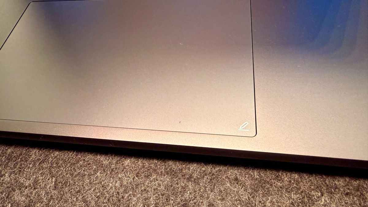 Lenovo | Pro 9i AE Gen 11