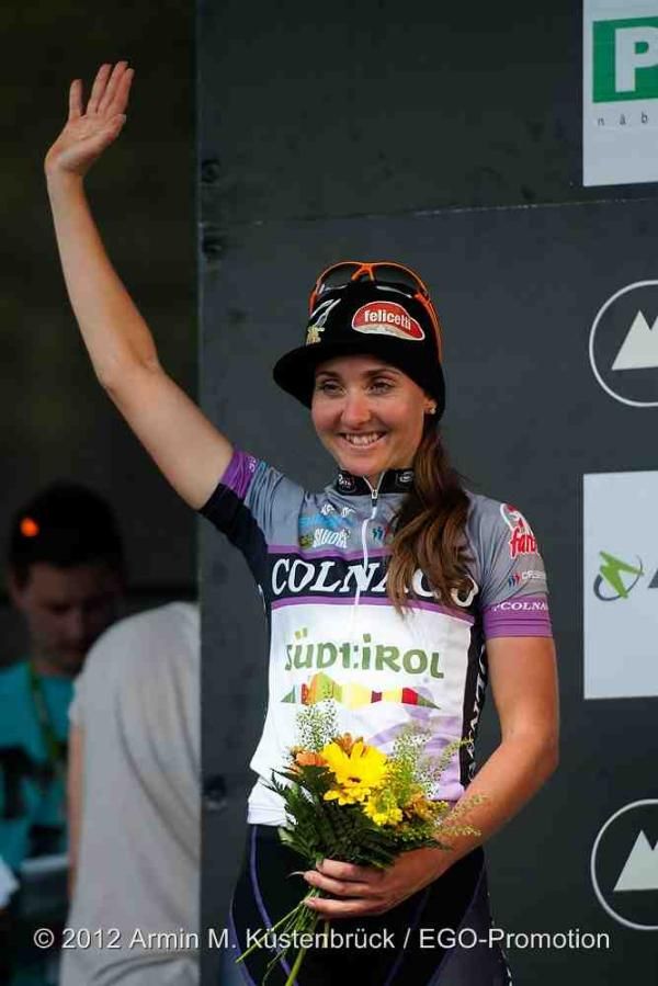 Eva Lechner (Colnago-Sudtirol) on the podium