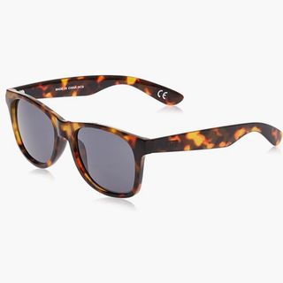 Wayfarer sunglasses