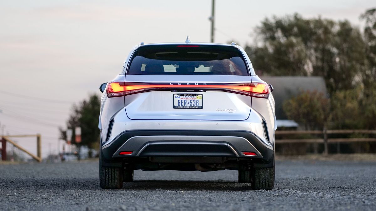 2024 Lexus RX450h+ Luxury PHEV test drive.