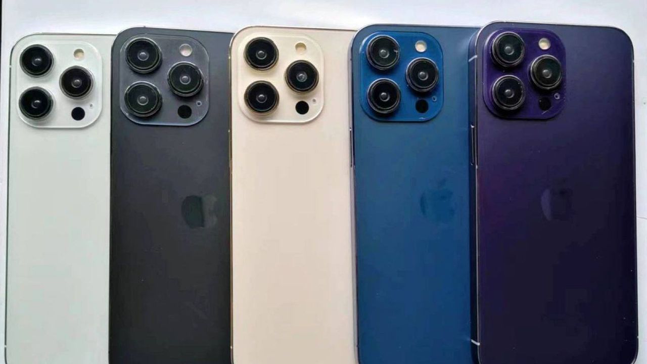 iPhone 14 dummy models