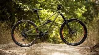Canyon's new Torque freeride bike now comes in three different wheel size options