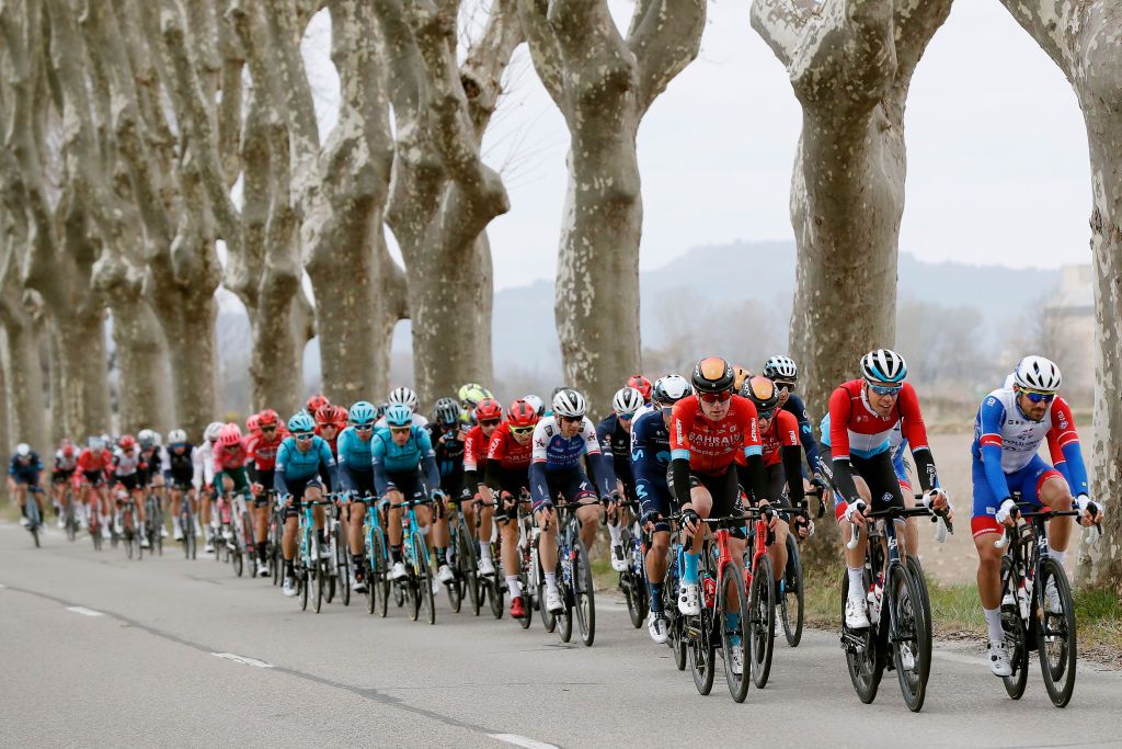 AUBAGNE FRANCE MARCH 11 LR Fred Wright of United Kingdom and Team Bahrain Victorious Kevin Geniets of Luxembourg and Olivier Le Gac of France and Team Groupama FDJ and the peloton compete during the 80th Paris Nice 2022 Stage 6 a 2136km stage from Courthzon to Aubagne ParisNice WorldTour on March 11 2022 in Aubagne France Photo by Bas CzerwinskiGetty Images