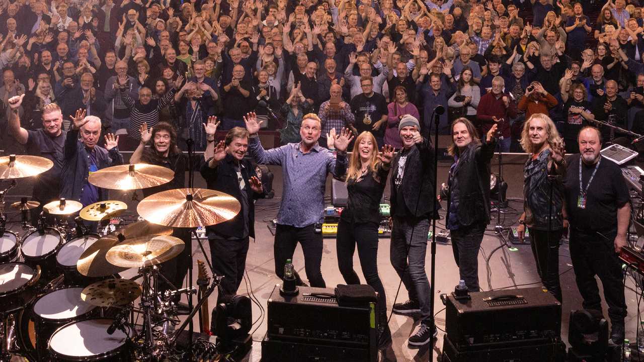 "One of my favourite Lamb songs..." Steve Hackett shares dynamic new live clip of...