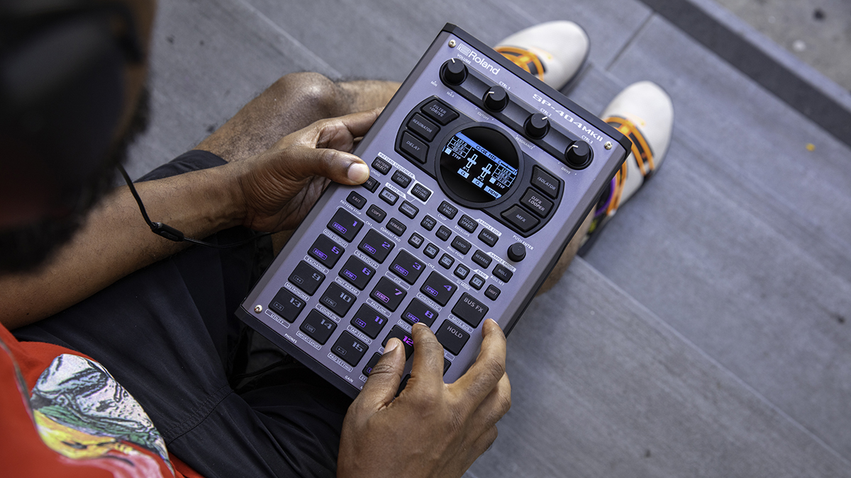 10 reasons why the Roland SP-404 MKII could be the portable sampler you  need in your life | MusicRadar