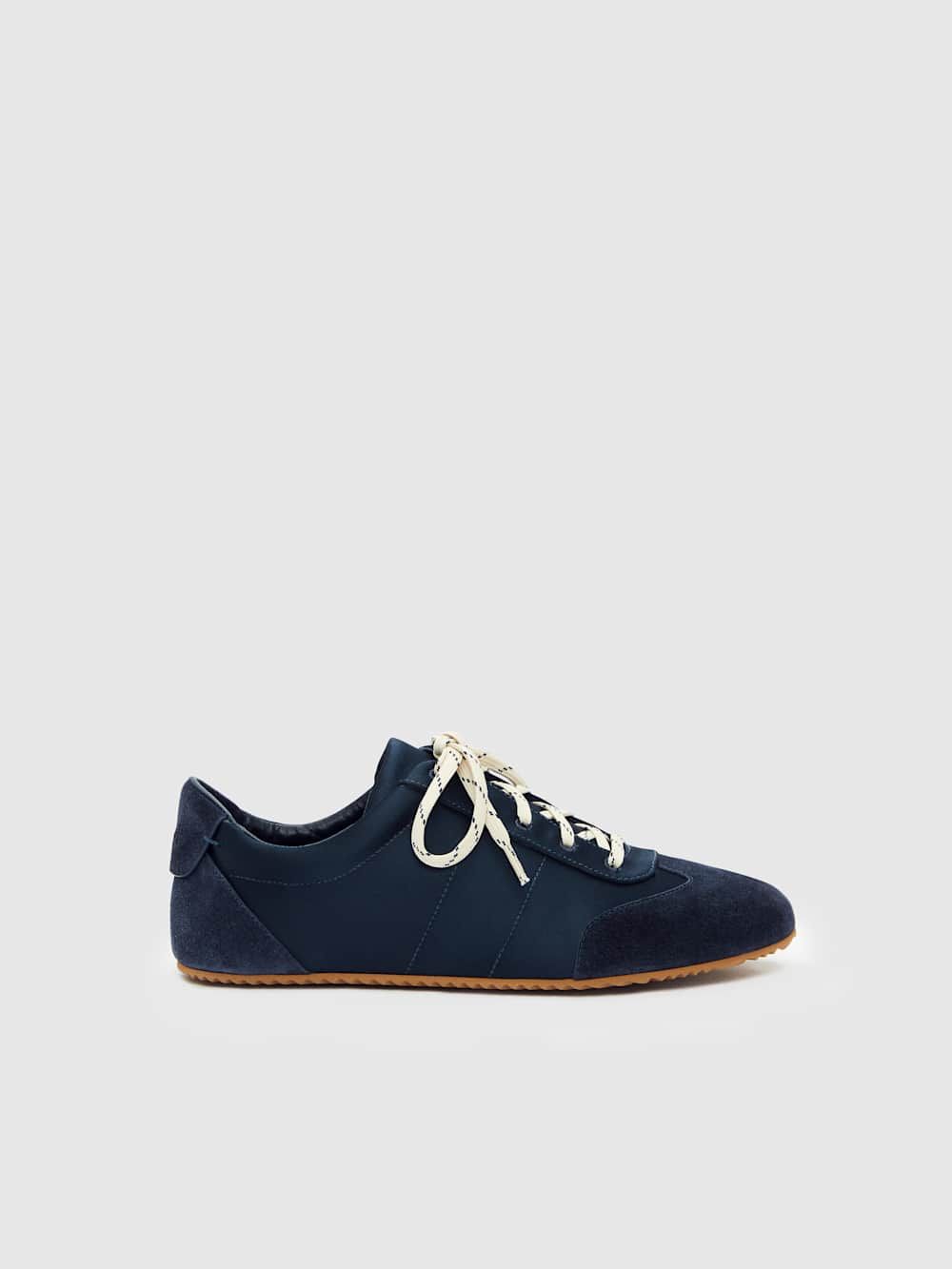 Terra Sneaker