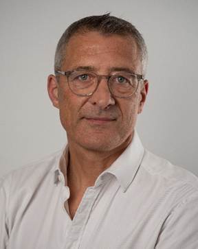 Gavin Jones