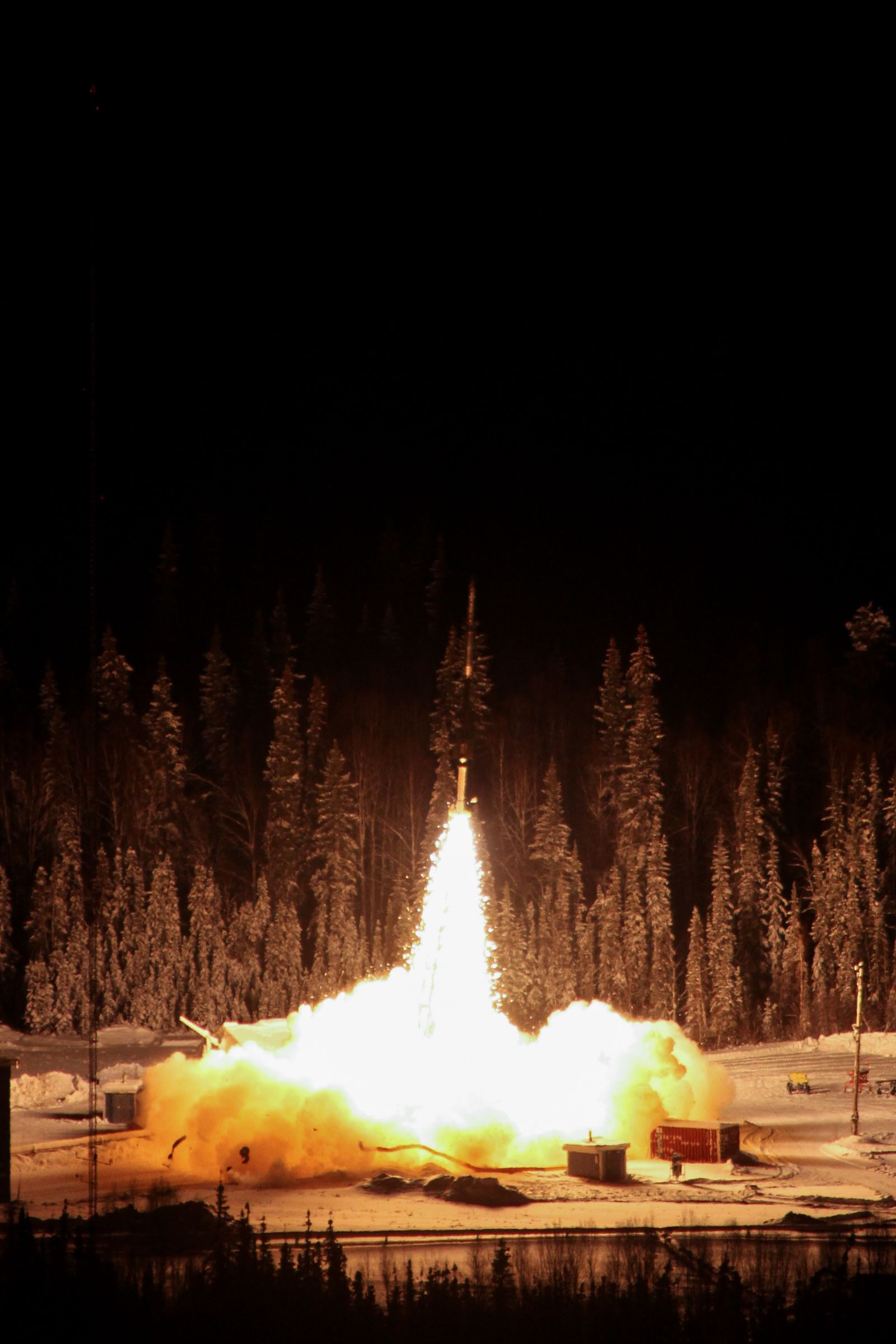 Aurora Experiment Streaks Into Alaska's Sky on Small NASA Rocket