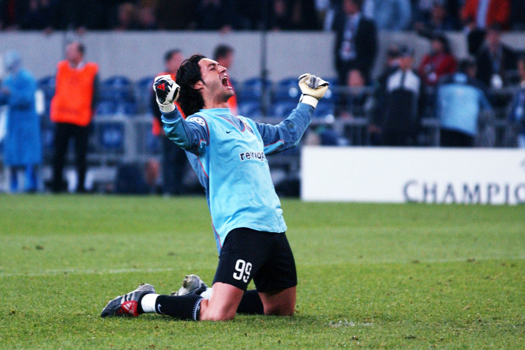 Vitor Baia of Porto celebrates during the UEFA Champions League final between AC Monaco and Porto at the Arena AufSchalke on May 26, 2004 in Gelsenkirchen, Germany.