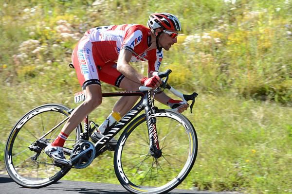 Denis Menchov (Katusha) remains in the hunt for a final podium position in Paris.
