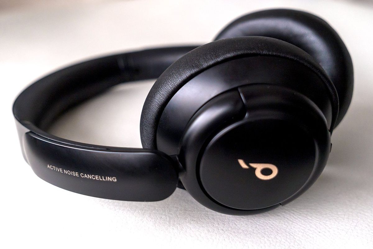 Tech Review - Soundcore LIFE Q30 hybrid ANC headphones
