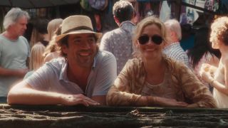 Javier Bardem and Julia Roberts at a market in Eat Pray Love.
