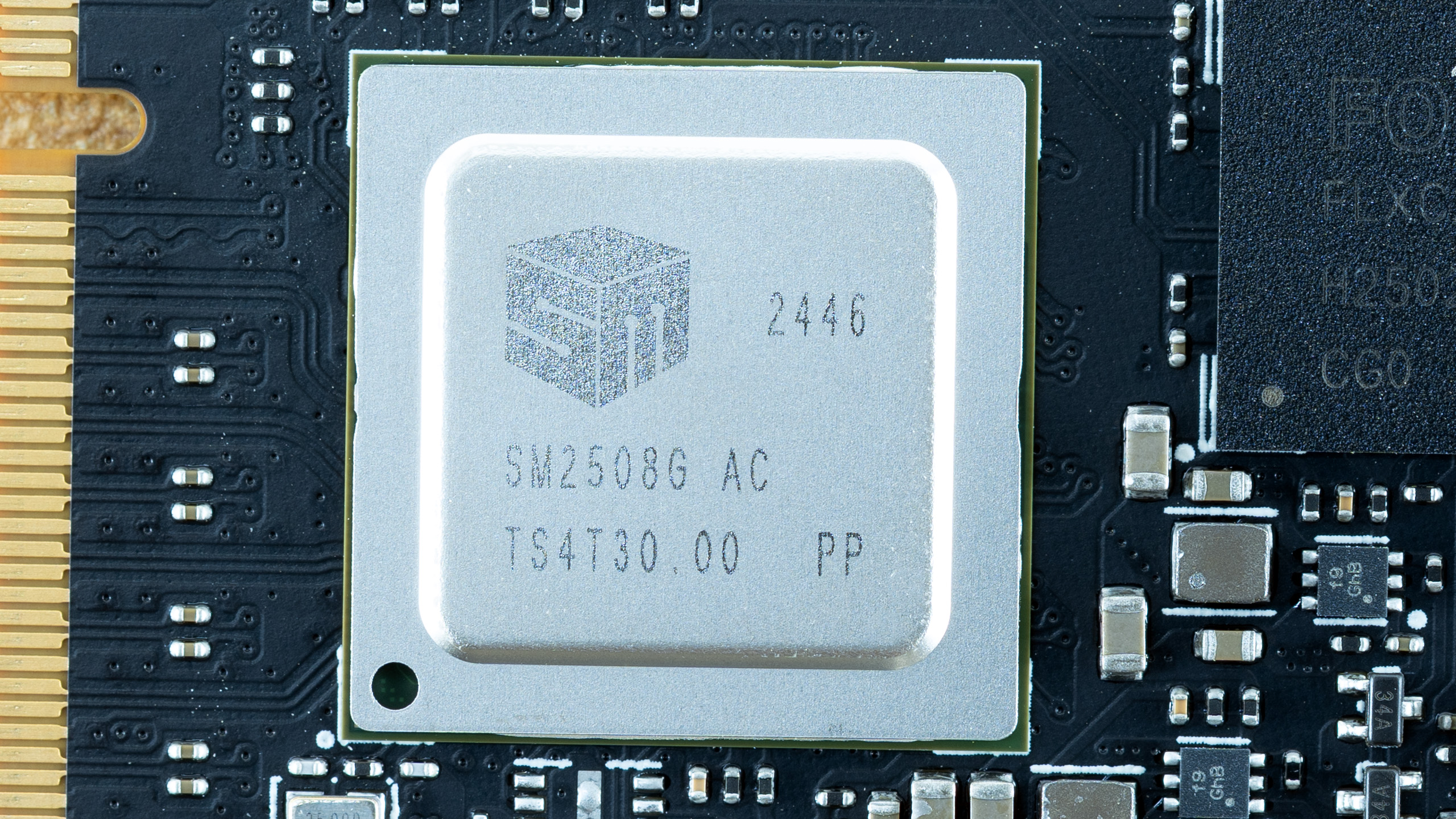 Lexar NM1090 Pro 4TB SSD