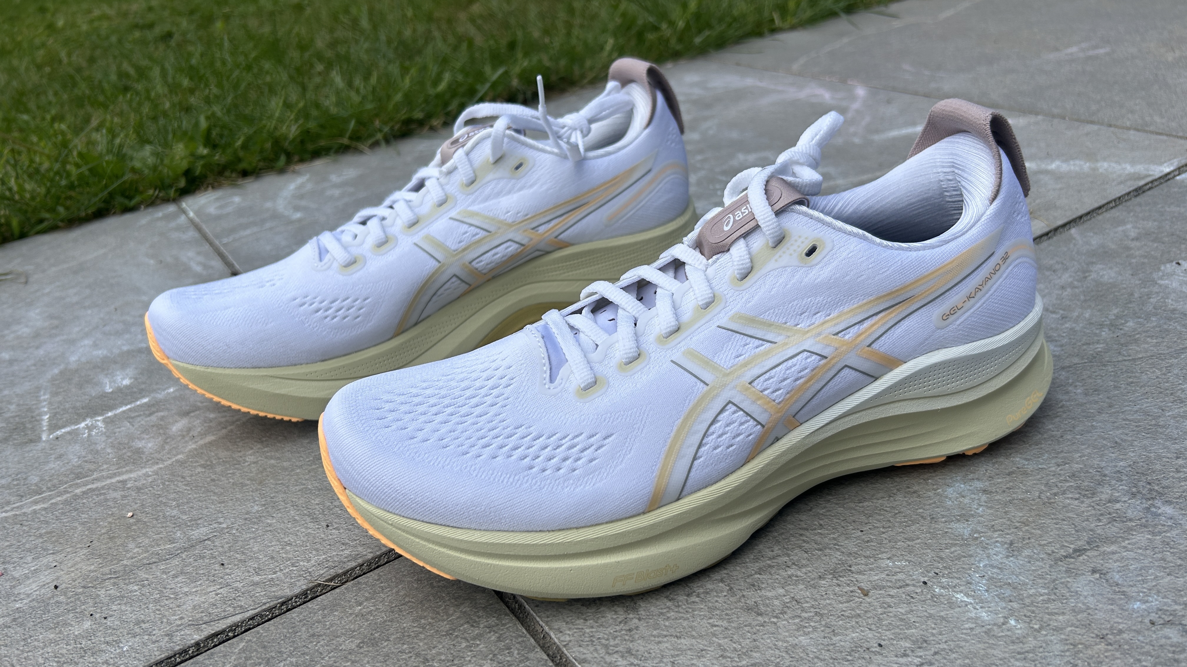 Asics Gel-Kayano 32
