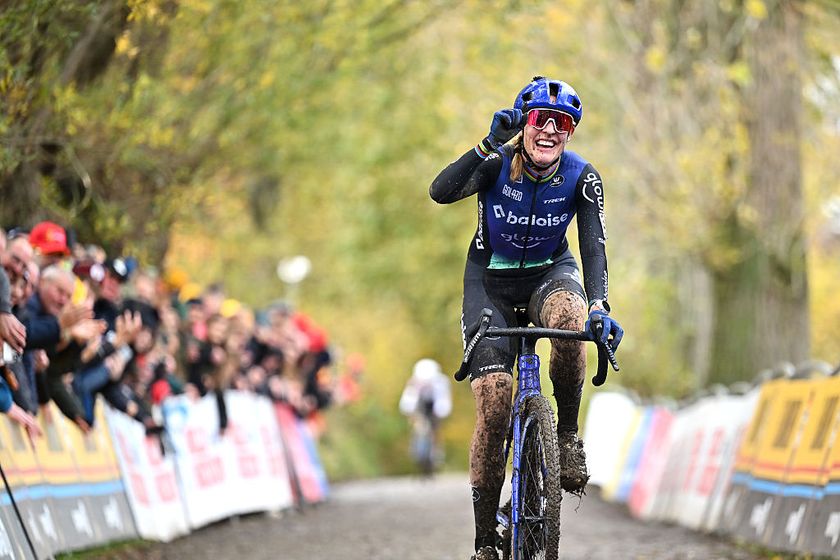 OUDENAARDE, BELGIUM - NOVEMBER 01: Lucinda Brand of Netherlands and Team Baloise Glowi Lions celebrates at finish line as race winner during the 36th Trofee Oudenaarde - Koppenbergcross 2025 - Women&amp;apos;s Elite on November 01, 2025 in Oudenaarde, Belgium. (Photo by Luc Claessen/Getty Images)