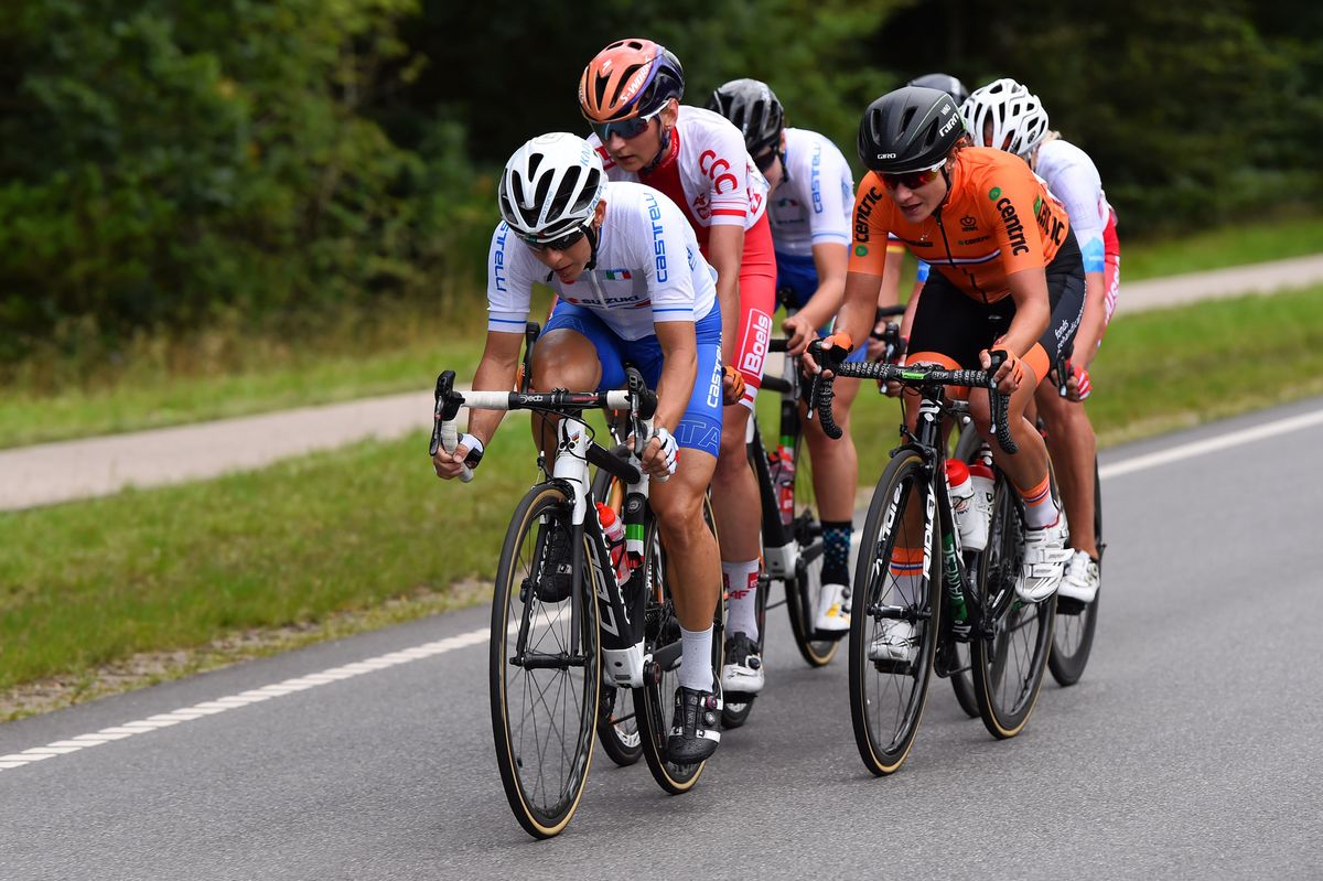Giorgia Bronzini (Italy) in the breakaway
