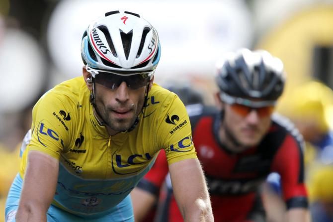 Vinceno Nibali finishes safely in the bunch