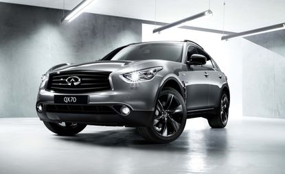 Infiniti QX70 exterior