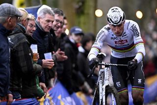 Mathieu van der Poel ploughs through muddy Gavere World Cup to another solo victory 