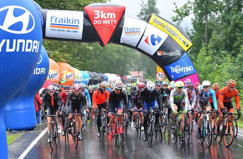 The riders during the brief moment of racing