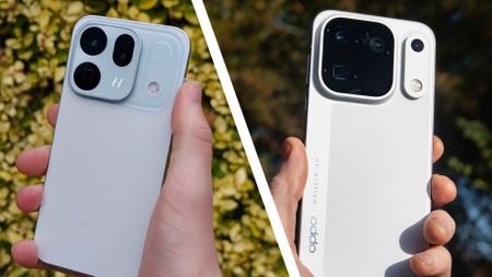 The Oppo Find X10 and Oppo Find X10 Pro Max being held in the hand