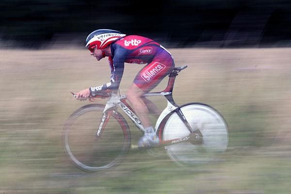 Cadel Evans put in a good ride to climb up to fourth on GC.