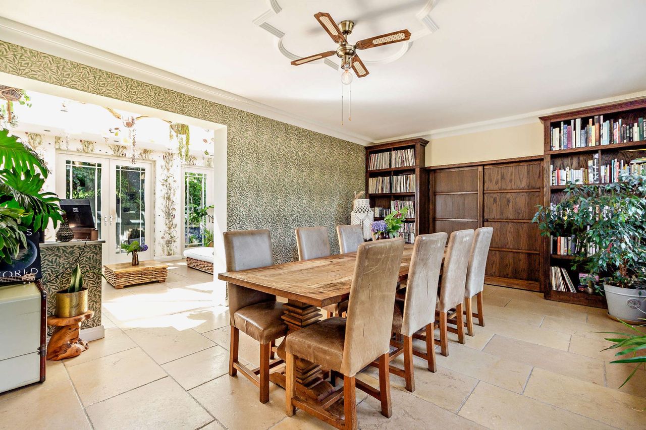 A dining room connected to the garden room