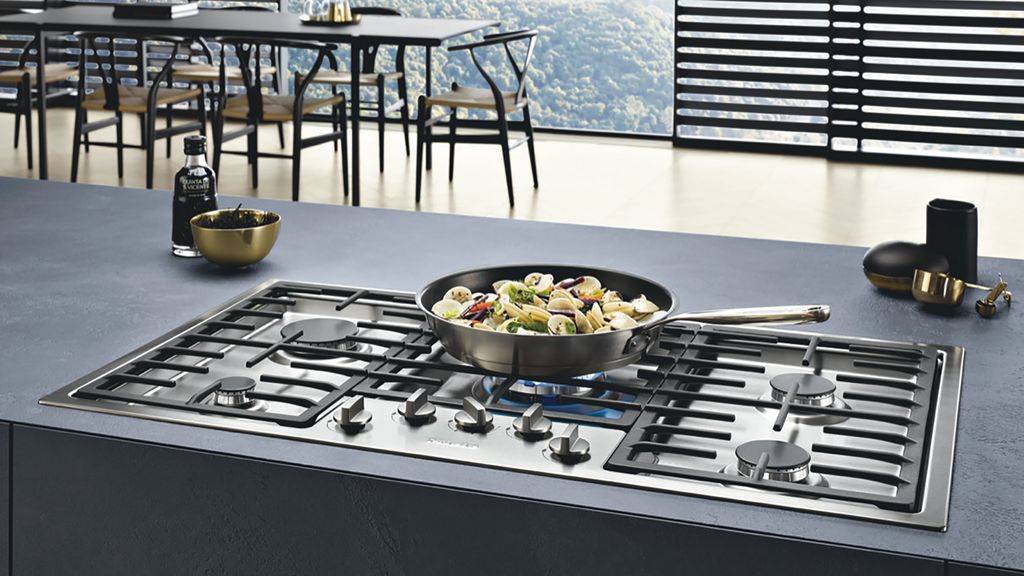 Induction vs gas hobs Which is the best option for you? Homebuilding
