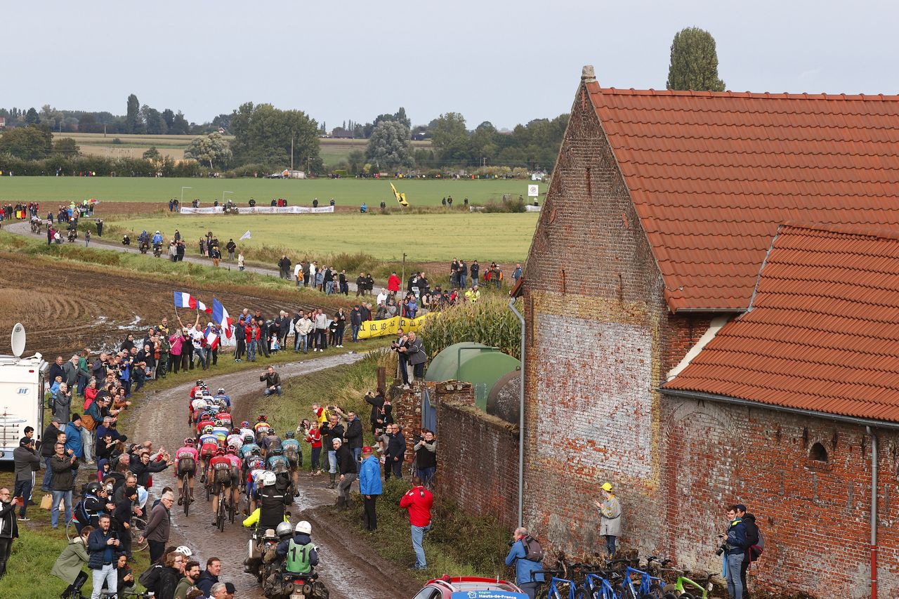 Paris Roubaix 2021 118th Edition Denain Roubaix 2577 km 03102021 Scenery photo Luca BettiniBettiniPhoto2021