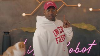 Todrick Hall in a kitty litter commercial